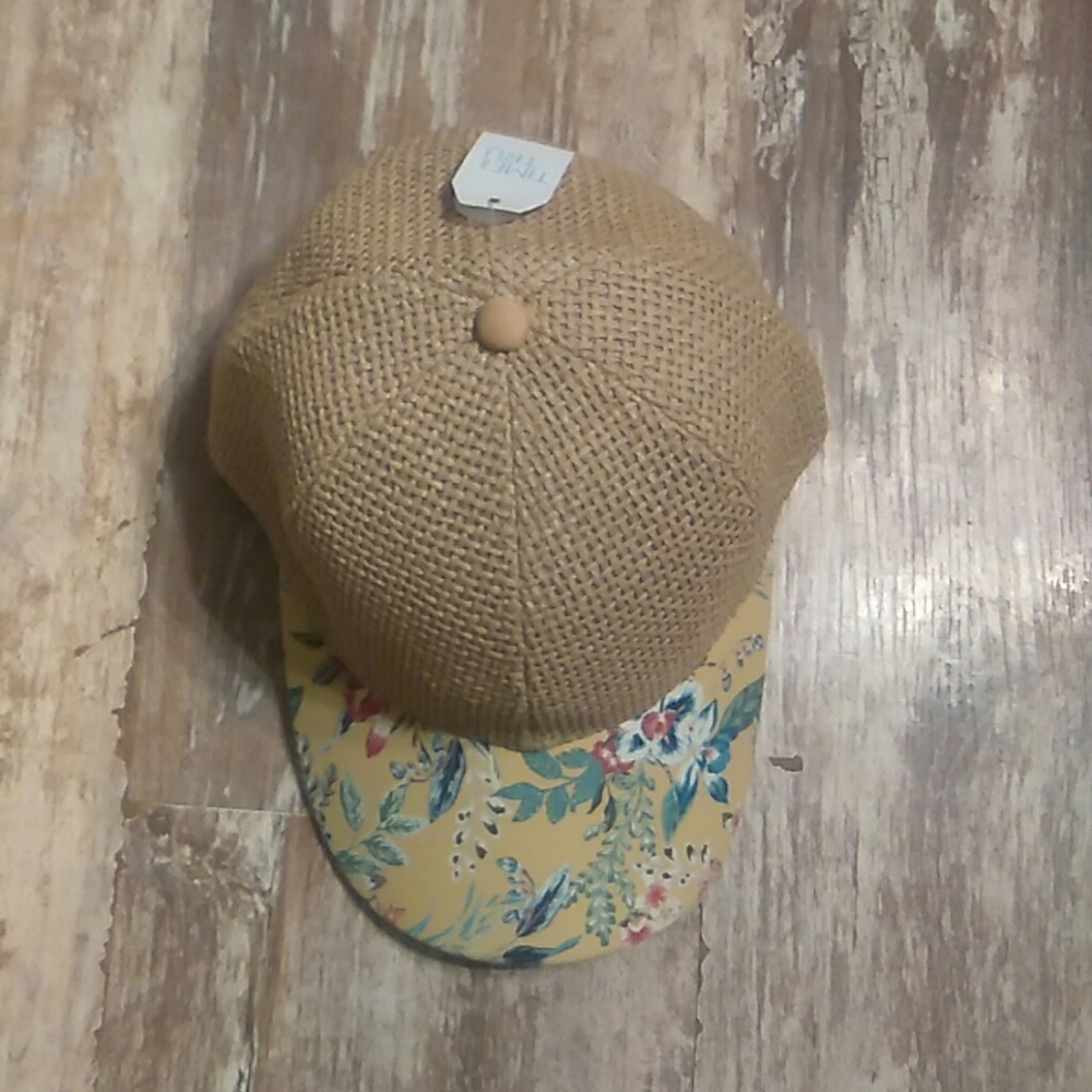 Ladies ball cap